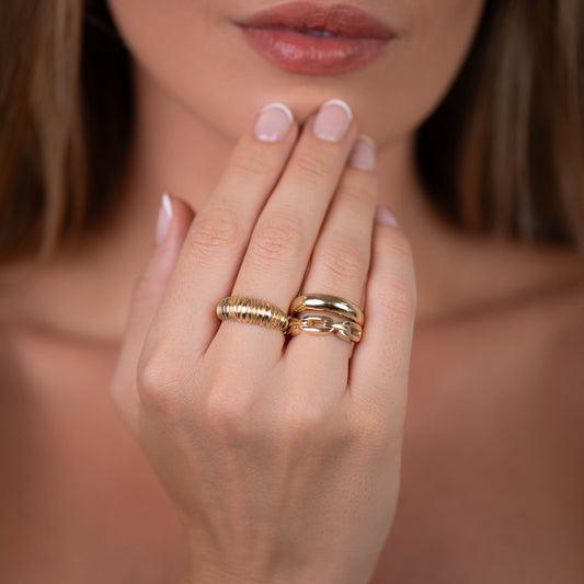 Golden Allure Ribbed Band Ring | 14K Solid Gold